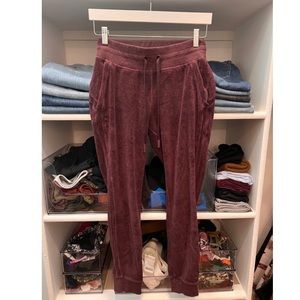 Velvet mid rise scuba joggers